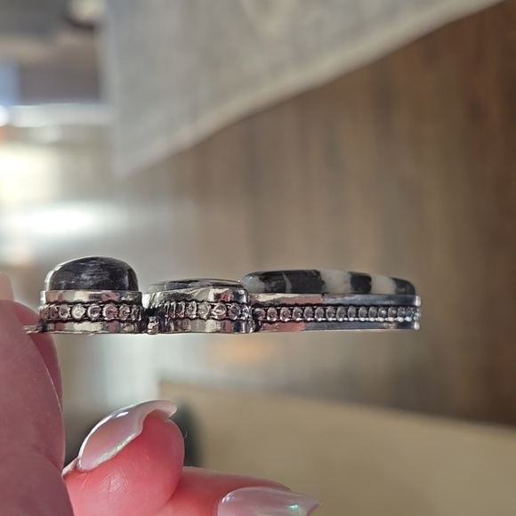 Buffalo Turquoise Pendant - Picture 4 of 7